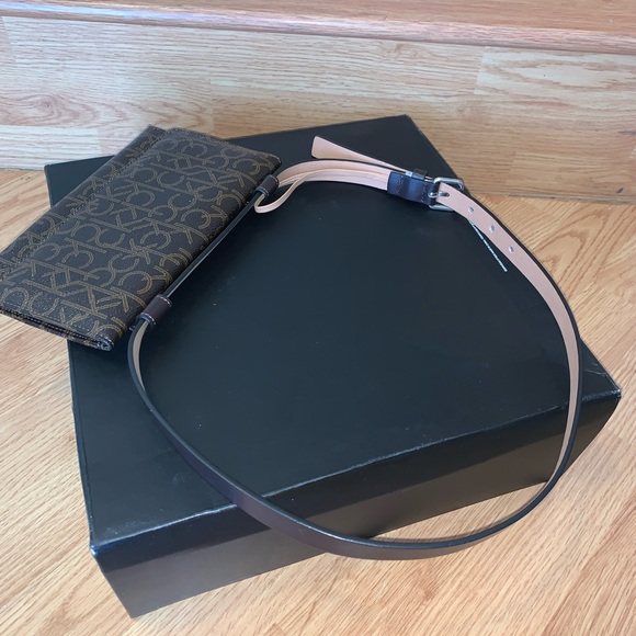 CALVIN KLEIN Belt Bag - Picture 5 of 14